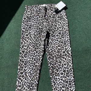 89TH +MADISON Grey Leopard Comfort Pants NWT Small